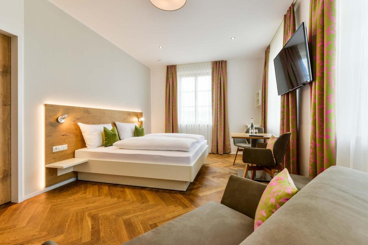Bett'N Glueck - Uebernachtung & Fruehstueck Bed & Breakfast ซุสมาร์สเฮาเซน ภายนอก รูปภาพ