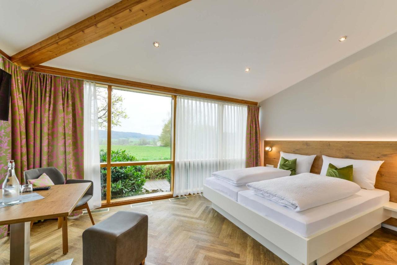 Bett'N Glueck - Uebernachtung & Fruehstueck Bed & Breakfast ซุสมาร์สเฮาเซน ภายนอก รูปภาพ