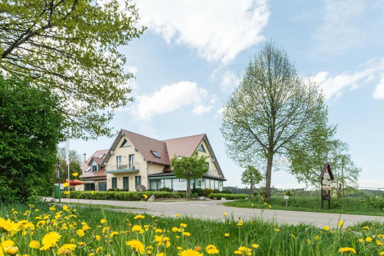 Bett'N Glueck - Uebernachtung & Fruehstueck Bed & Breakfast ซุสมาร์สเฮาเซน ภายนอก รูปภาพ