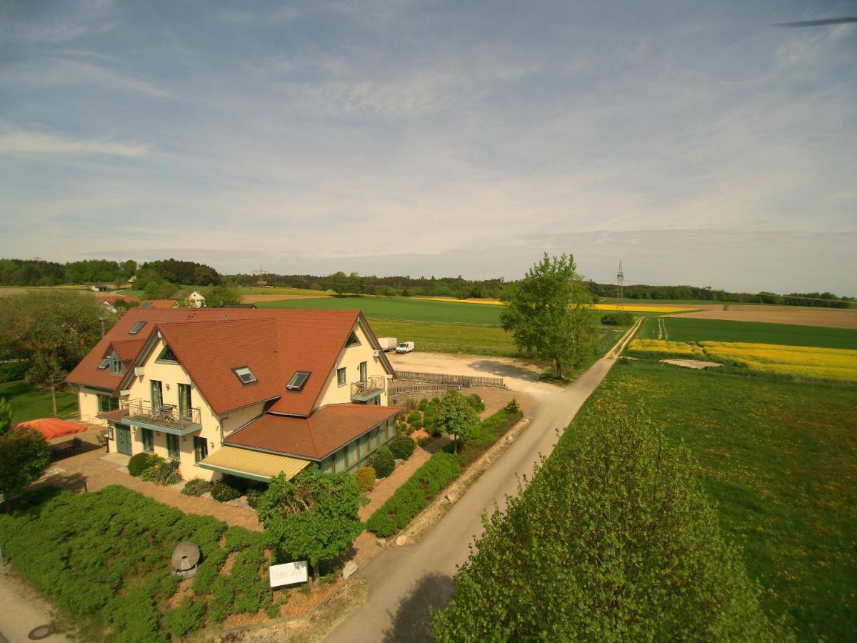 Bett'N Glueck - Uebernachtung & Fruehstueck Bed & Breakfast ซุสมาร์สเฮาเซน ภายนอก รูปภาพ